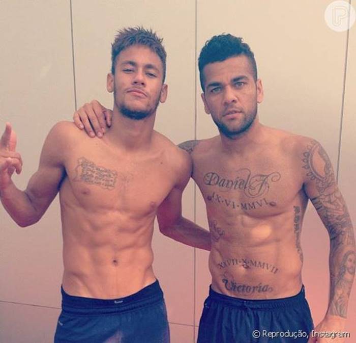 Neymar pelado